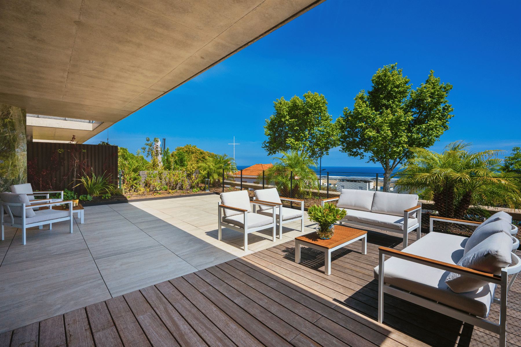 Terraço de alojamento local na Madeira